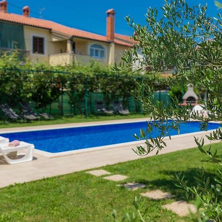 Villa Toni Умаг Экстерьер фото