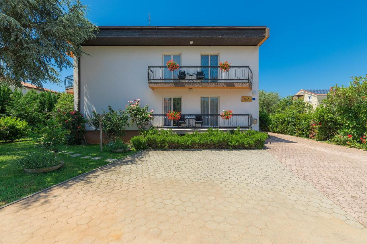 Villa Toni Умаг Экстерьер фото