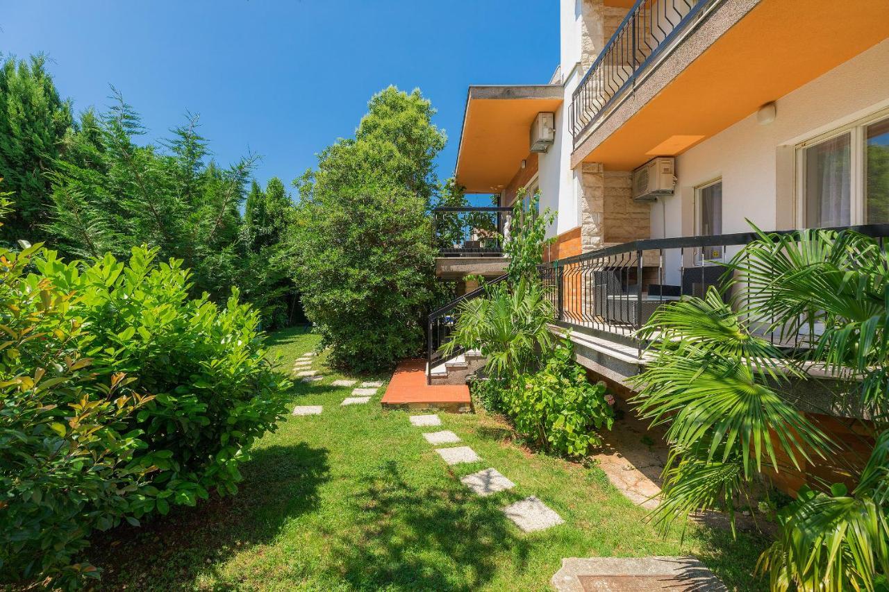 Villa Toni Умаг Экстерьер фото