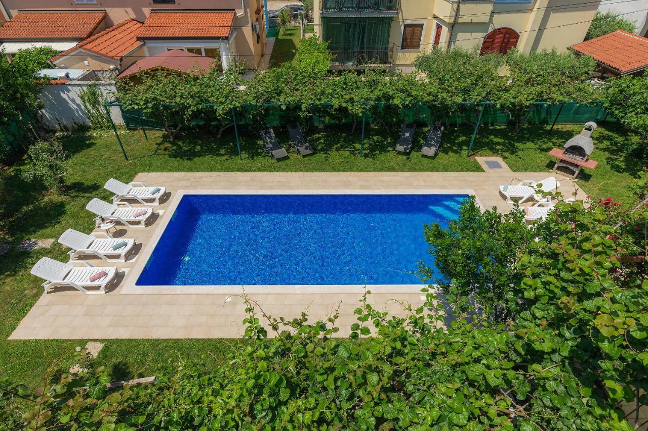 Villa Toni Умаг Экстерьер фото